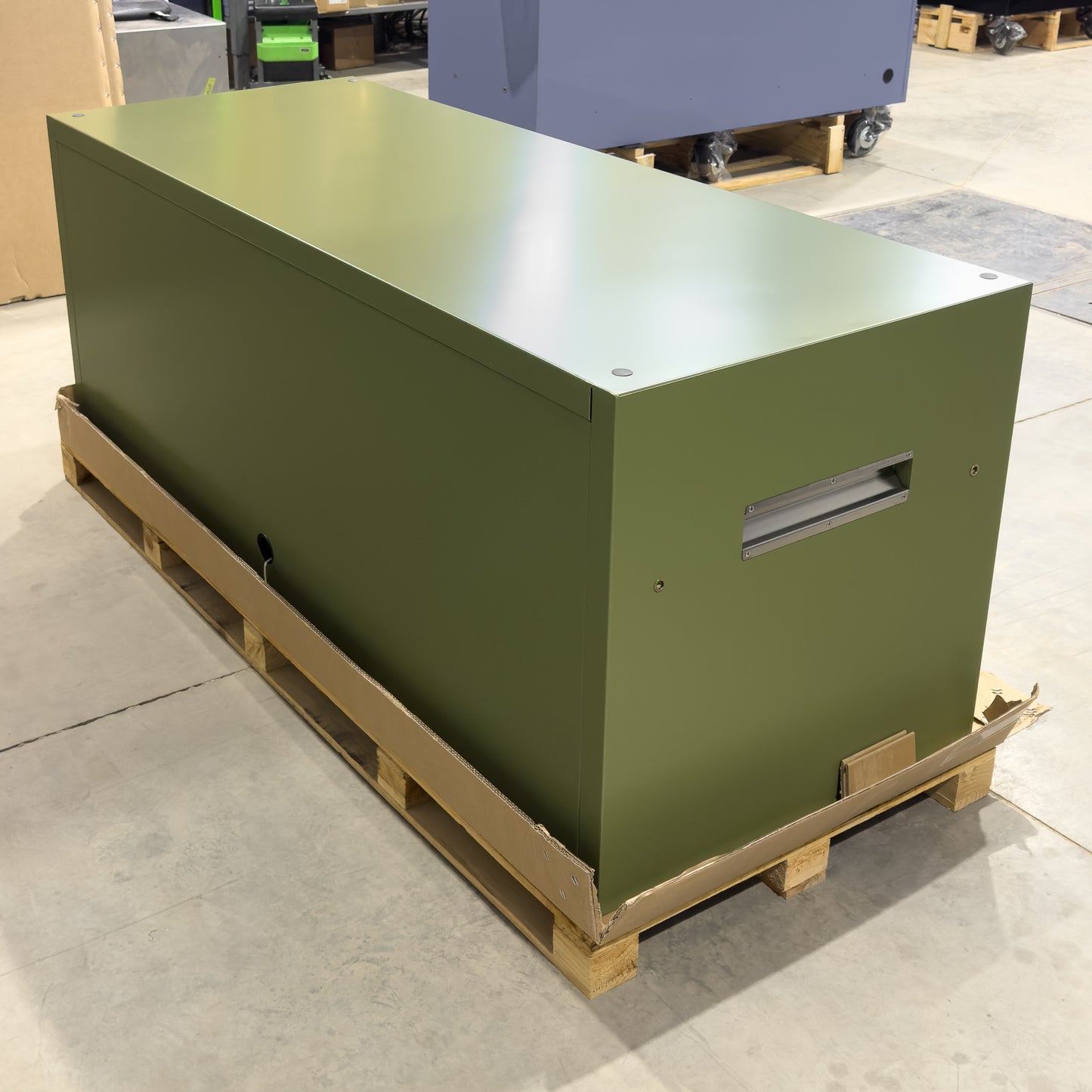 *SCRATCH AND DENT* 72" Hutch - Olive Green/Olive Green/Black
