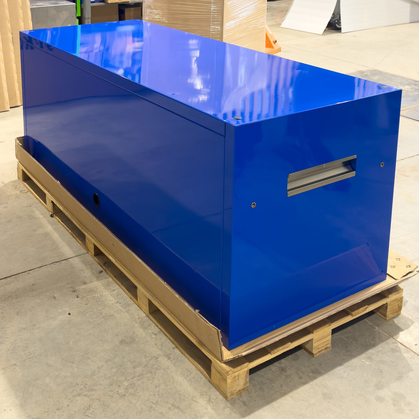 *SCRATCH AND DENT* 72" Hutch - Blue/Black/Polished Aluminum