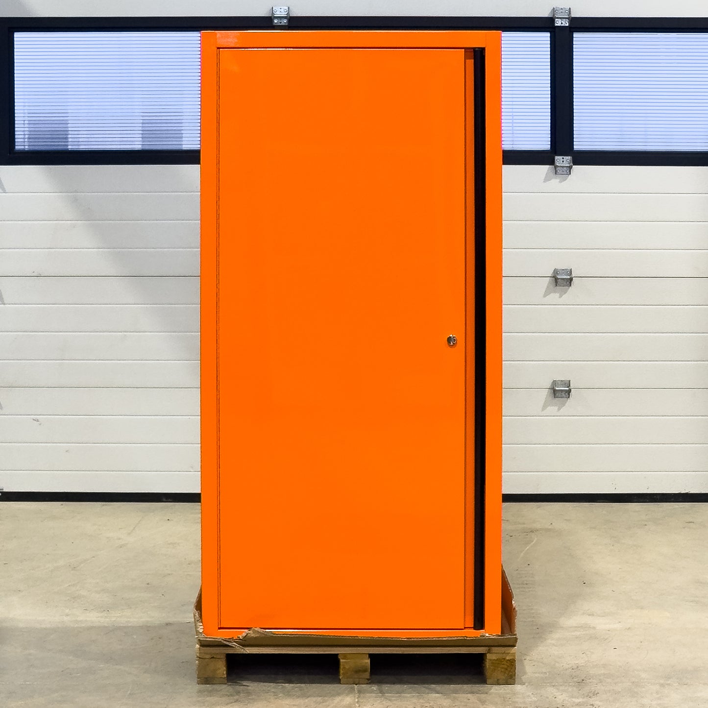 *SCRATCH AND DENT* 32" Locker - Orange/Orange/Black
