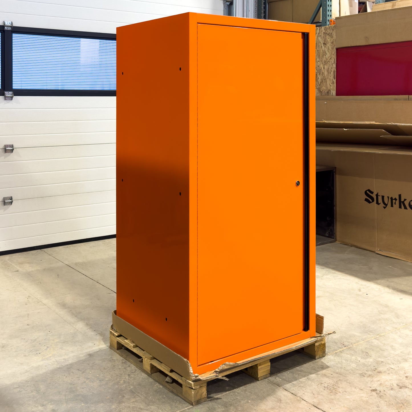 *SCRATCH AND DENT* 32" Locker - Orange/Orange/Black